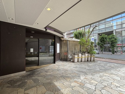 【エントランス】 | ホテルグローバルビュー浦和（旧：浦和ワシントンホテル）