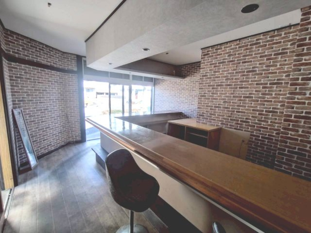 豊川市本野ヶ原2丁目貸店舗の内装