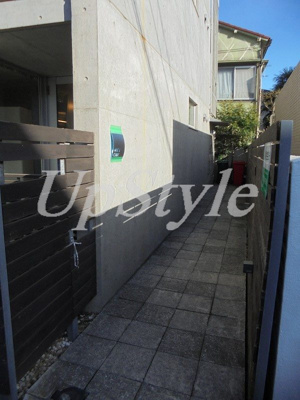 【エントランス】 | オットキューブ