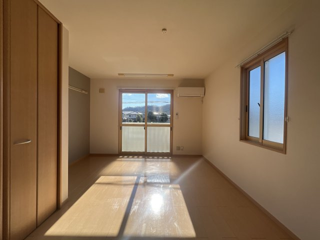 石がけ五番館の居間・リビング