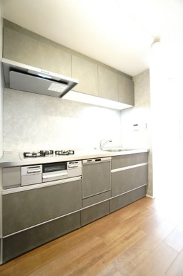 【キッチン】 | 【上質リフォーム】ローレルコート丹那ハイツD・ソレイユ館 | 室内（2025年3月14日14：00頃）撮影