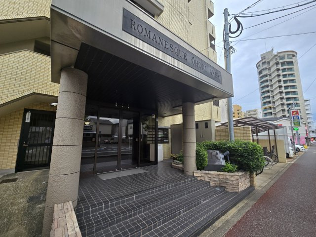 ロマネスク大濠アネックスの外観