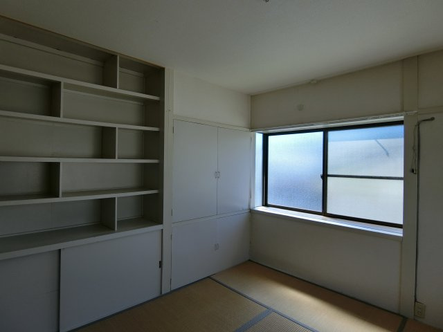 米子市新開2丁目戸建の和室