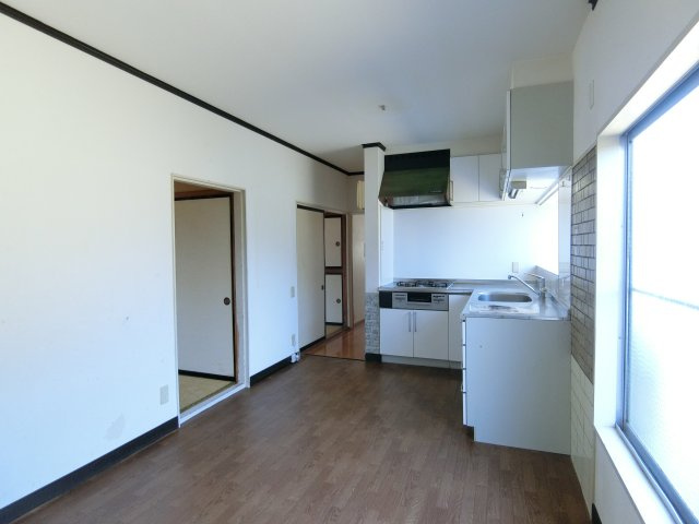 米子市新開2丁目戸建のキッチン