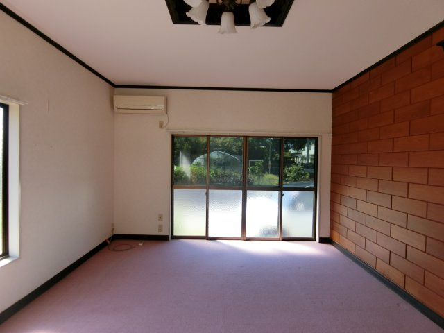 米子市新開2丁目戸建の洋室|1階洋室