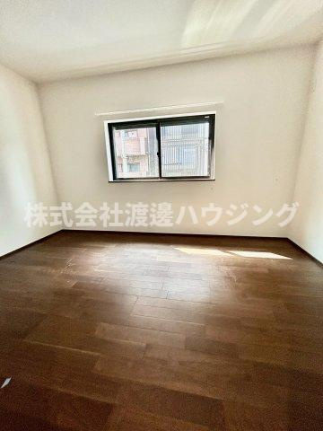 阿倍野筋5丁目テラスハウスの洋室