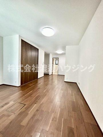 阿倍野筋5丁目テラスハウスの居間・リビング