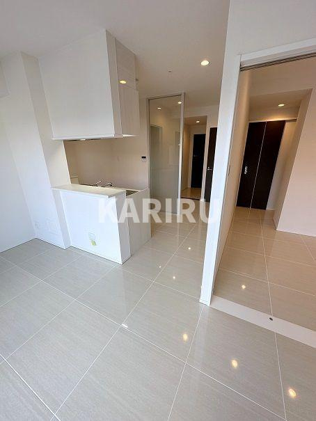 ベネチア天満橋の居間・リビング