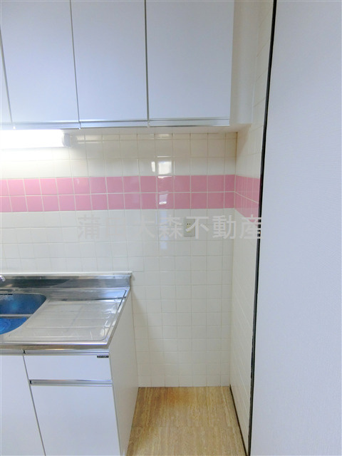 第二恭和ビルのキッチン