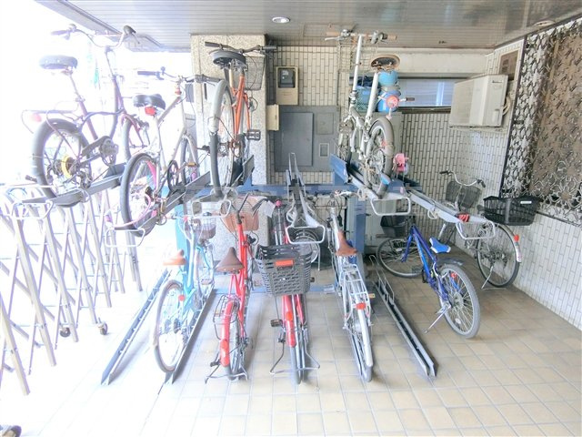 第二恭和ビルのその他共用部分|自転車置き場