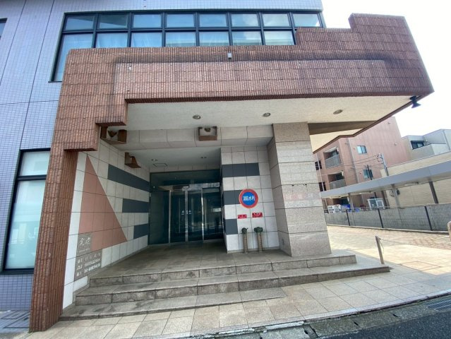 Ｍ－ＰＡＲＴⅣ　日暮ビルのエントランス