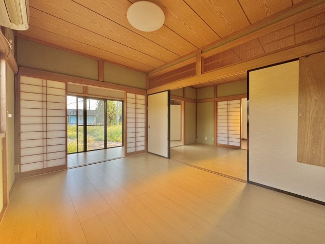 那珂市戸中古戸建の洋室