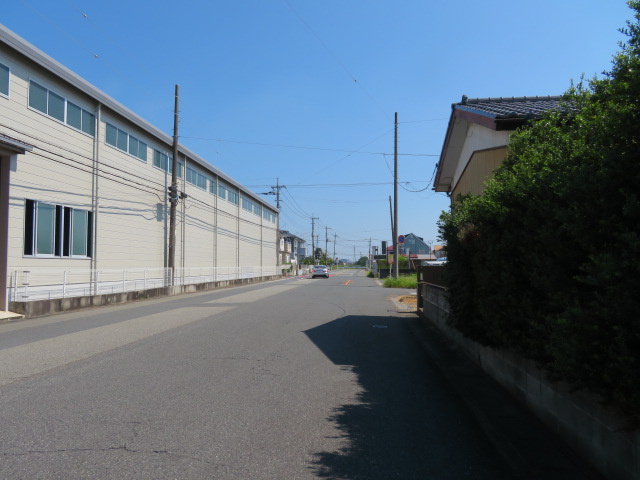 加須市南篠崎２丁目の倉庫の周辺