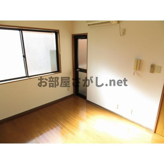 クレール・カサベルデの居間・リビング|居室