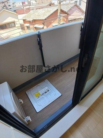 ＣＲＥＶＡＮＣＥ亀戸のバルコニー|陽当たり良好なバルコニーです