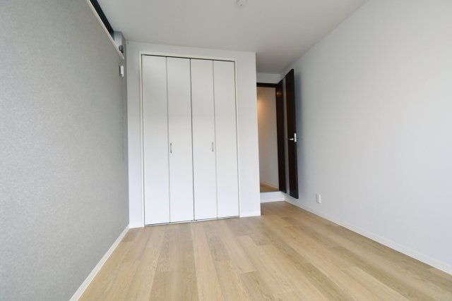 Luna甲子園の居間・リビング