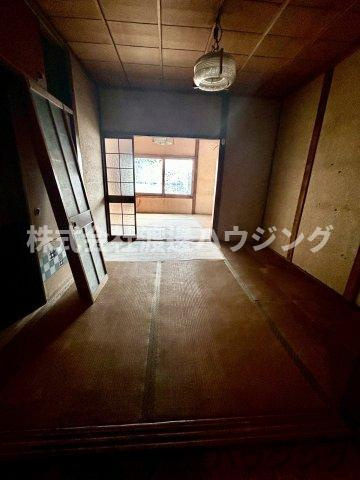 Land鶴橋の内装