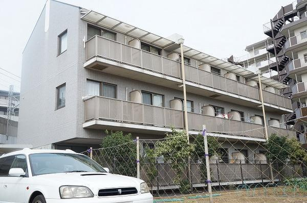 二子町ハイツの外観