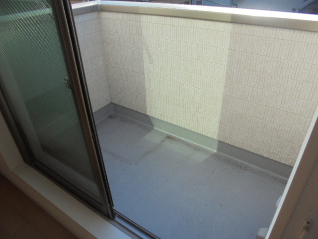 Aera 鬼高のバルコニー