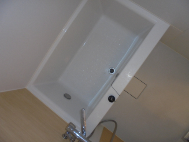 Aera 鬼高の浴室