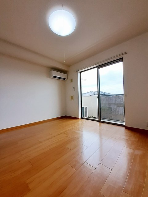 グレイスオブガネーシャの居間・リビング