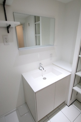 ★別室参考写真です。洗面化粧台