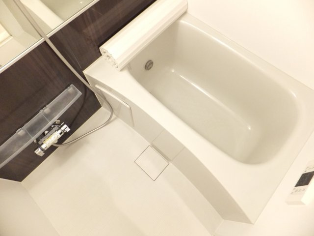 プライムコート千成の浴室