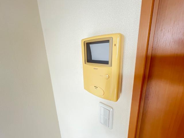 グランアシューレの内装|カメラ付インターホン