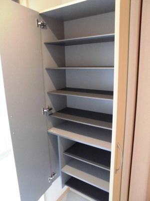 収納力のあるシューズボックス