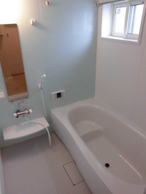 追い焚き＆浴室乾燥機付！