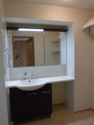 使いやすい洗面化粧台