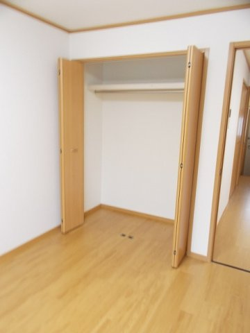 ヴィラノールＦの収納|こまごまとしたものを収納できそうですね