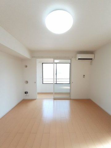 ヴィル・フォーレⅣの内装|過ごしやすい室内です