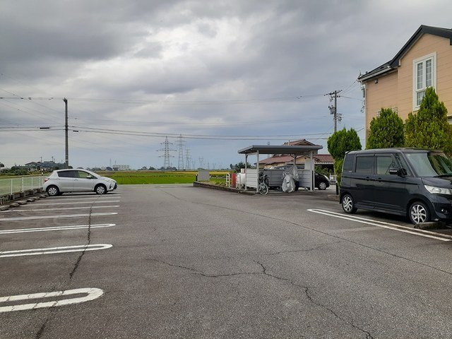 プルミエ・アムールⅠの駐車場|駐車場があります