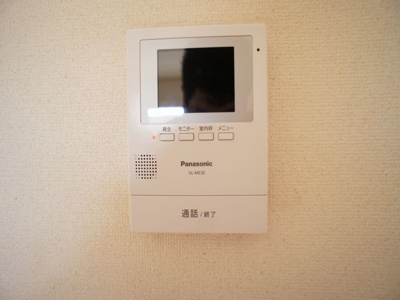 【セキュリティ】 | ポニーヒルズＢ | 訪問者の確認ができるTVドアホン付きです♪