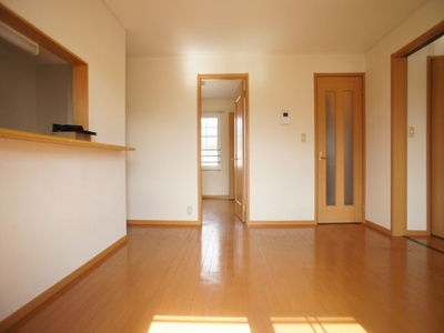 【居間・リビング】 | ポニーヒルズＢ | ゆったりできるリビングです♪