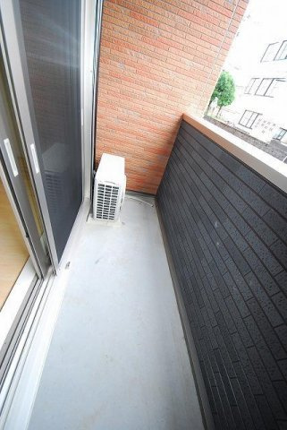 シャンゼリゼのバルコニー