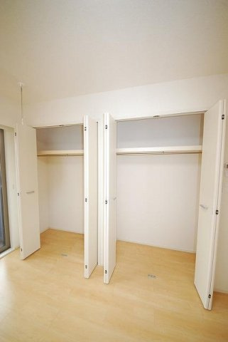 シャンゼリゼの収納