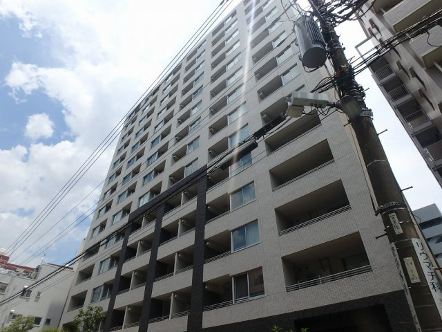 メゾンカルム本郷の外観