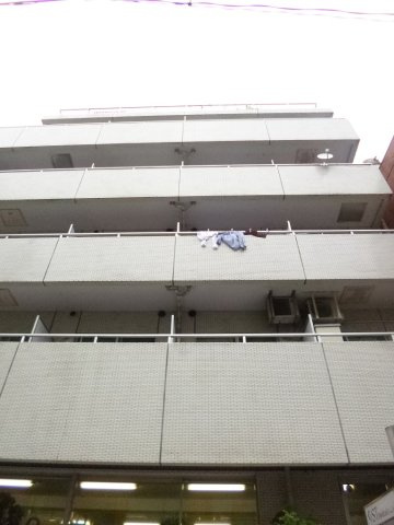 ベルグリーンお茶ノ水の外観