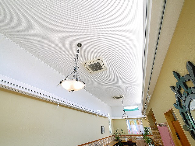 大森西町貸店舗の内装