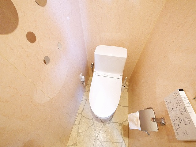 大森西町貸店舗のトイレ