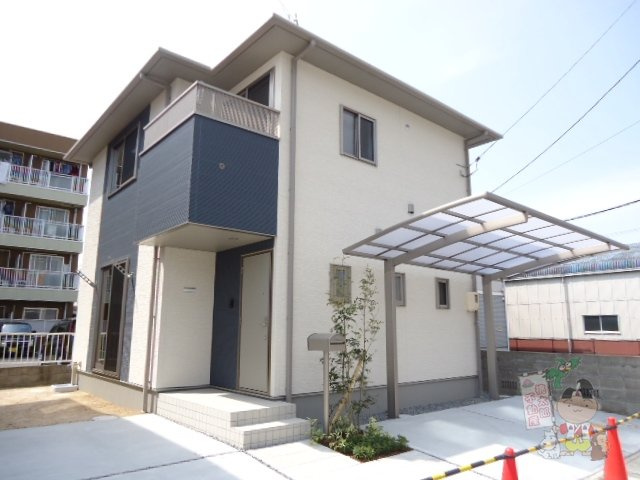 エスド・クーポラの外観