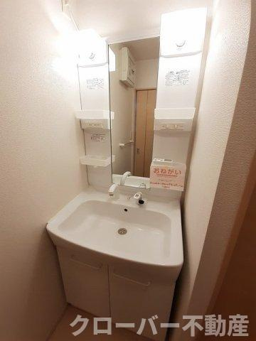 ラメゾン　ドゥ　カンパーニュＢの洗面所