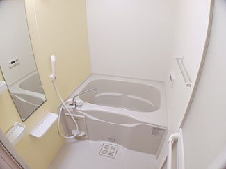 【浴室】 | サンフラワー | ゆったり過ごせるお風呂です