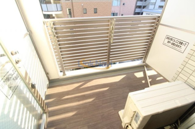 【バルコニー】 | ファーストフィオーレ江坂垂水町