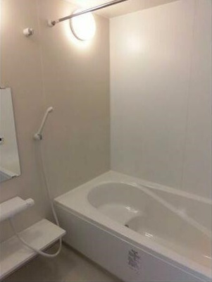 【浴室】 | ローズゲート | 追い焚き機能、浴室乾燥機付きバス。