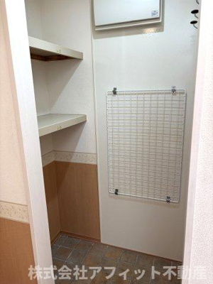 【その他】 | メゾンソレイユ A棟 | 玄関収納