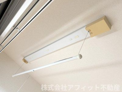 【その他】 | メゾンソレイユ A棟 | 室内物干し