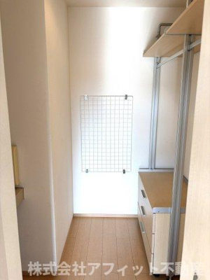 【収納】 | メゾンソレイユ A棟 | ウォークインクローゼット